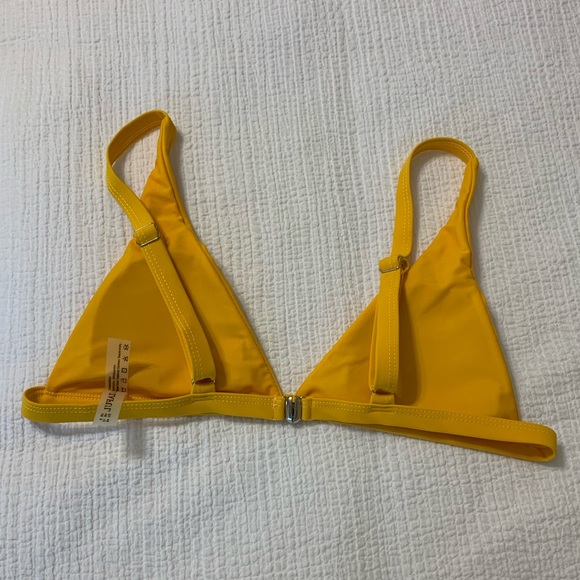 NWOT yellow with red floral detail bikini - Picture 7 of 11